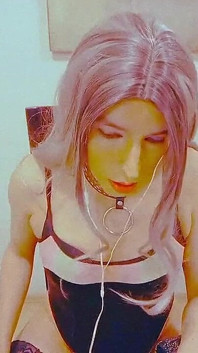 Sissy Crossdresser Masturbating