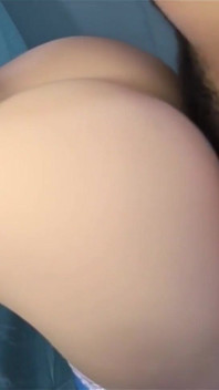 784 Belle-fille à gros cul, étudiante en soins infirmiers.