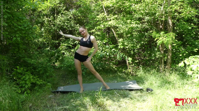 Gymnastic: Ballerina in het bos