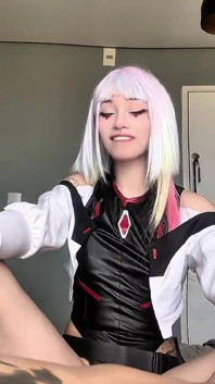 ルーシー・コスプレ