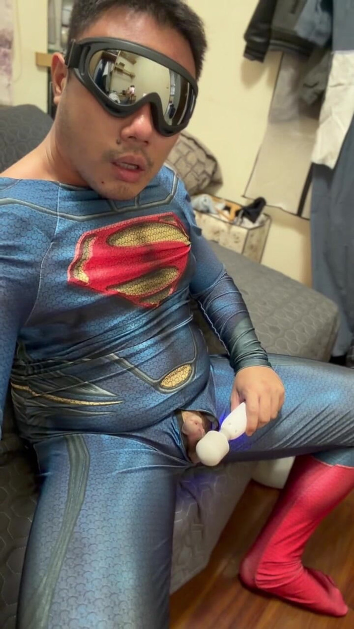 Bear Li: Superman le Gros est au printemps