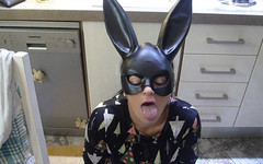 Toilet Mommy: Jsem jen skládka mrdky pro masku pánů Bunny