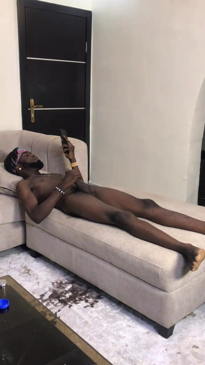 Black shooterr: Wewnątrz Salonu Wanking / Jerkoff