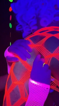 Neon krem sen