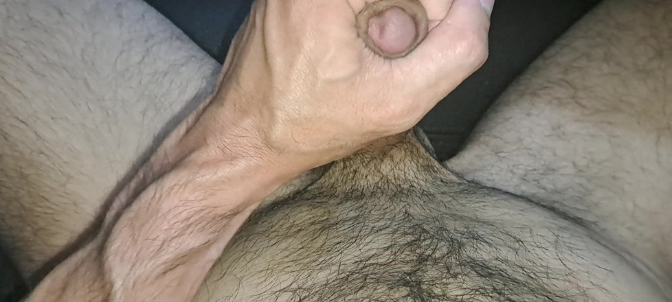 Whisky33: Kontrol mani muncrat sambil menonton porno.