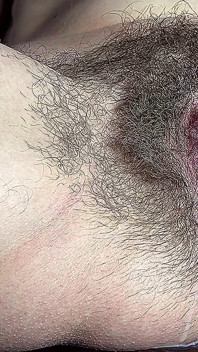 Hairy Mommy Clitoris Pumping,very Hot