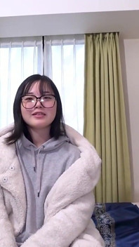 Studious girl dientot habis-habisan sama pria yang lebih tua sampai dicrot di dalam