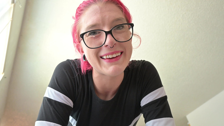 Miss Ellie Roleplay: Demonstrace výměny kalhotek