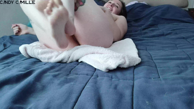 Candy Camille: Chatouilles et temps de squirt