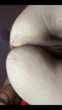 It Jiggles so Much Hehehe