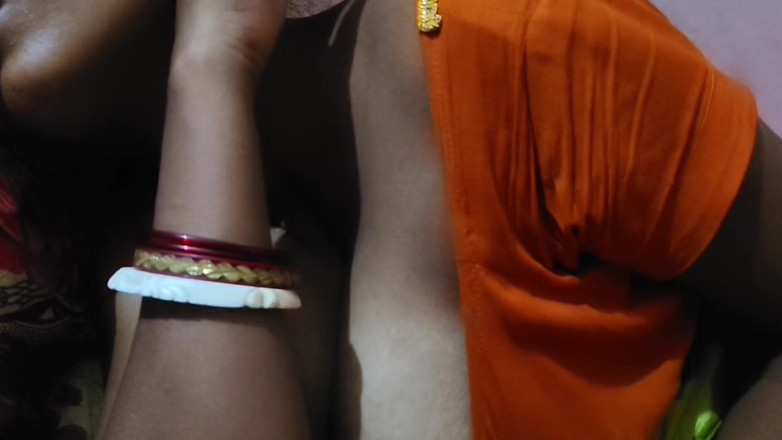 Nunu: Làng Bhabhi Ki Desi Chudai Me