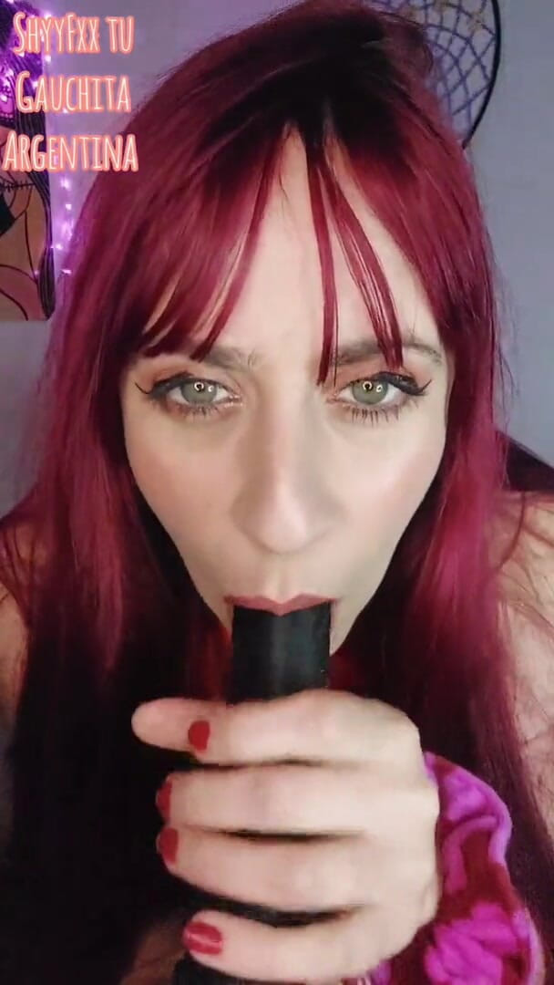 Shyyfxx Jeg Ydmyger Min Orme-ansatte Og Bruger Sexlegetj Til Sin Elsker! (ShyyFxx you Gauchita Argentina)