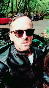 Slutboyben cam4 - cewek seksi pesiar di lapangan parkir Schwerin B321