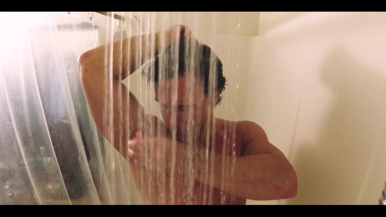 Reese Rideout: Watch Me Wash My Armpits
