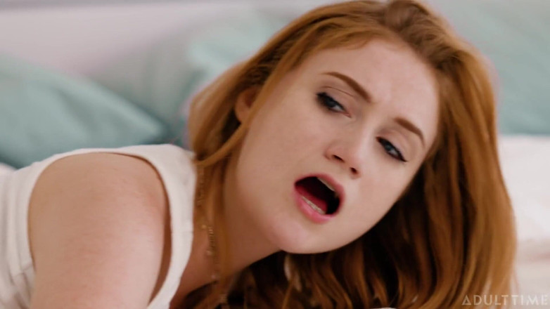 Adult Time: Adult time - Scarlet Skies fait prouver à son copain insécurisé qu’il...