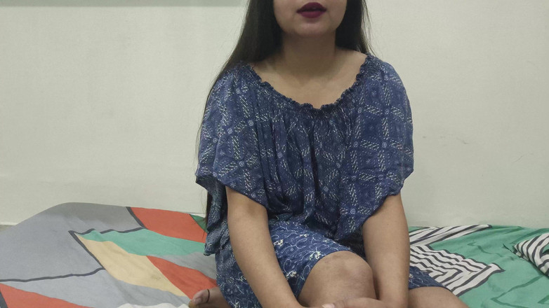 Saarabhabhi6: L'arrapata indiana saara si masturba video XXX davvero molto caldo