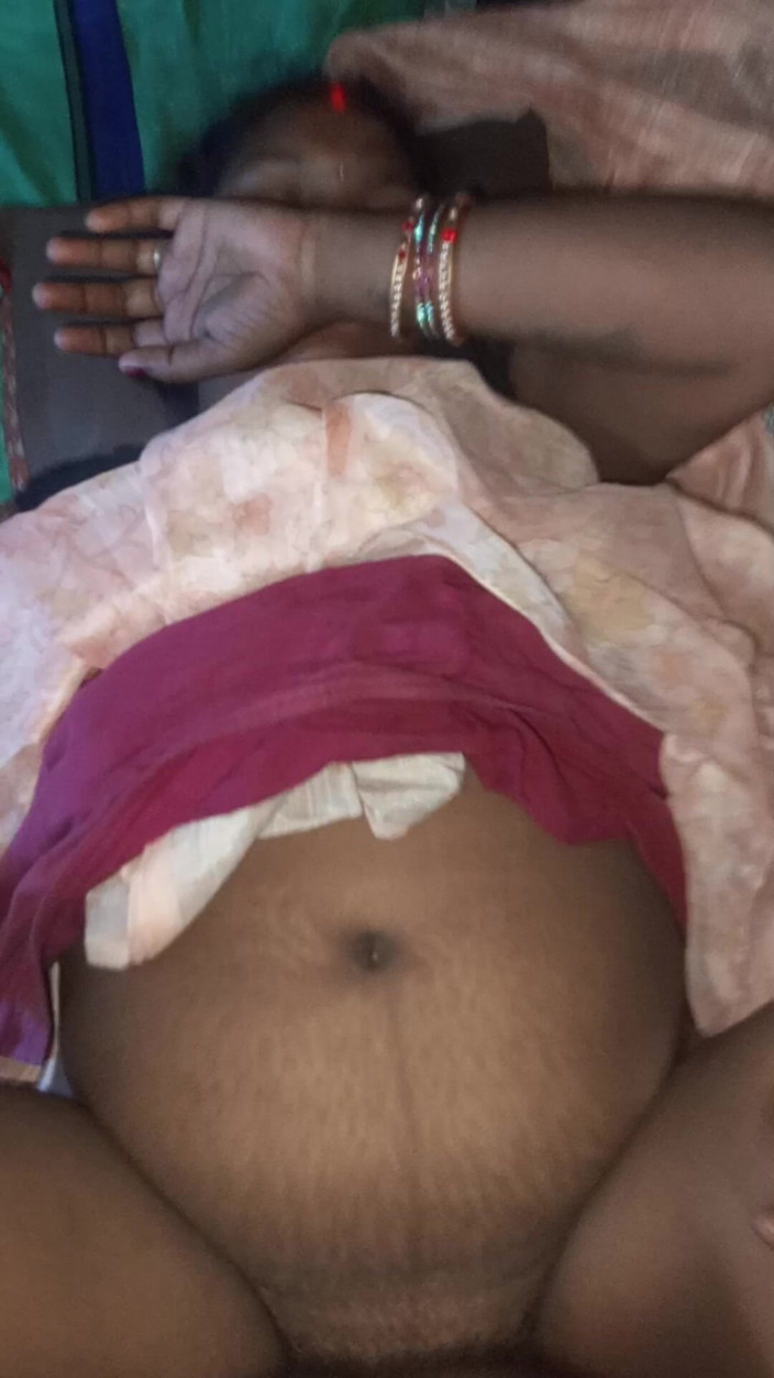 YangZi 69: chodo or itna chodo ki meri choot paani ki bauchhaar...
