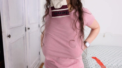 ElizaTheModel: Goon Goon Mi roba