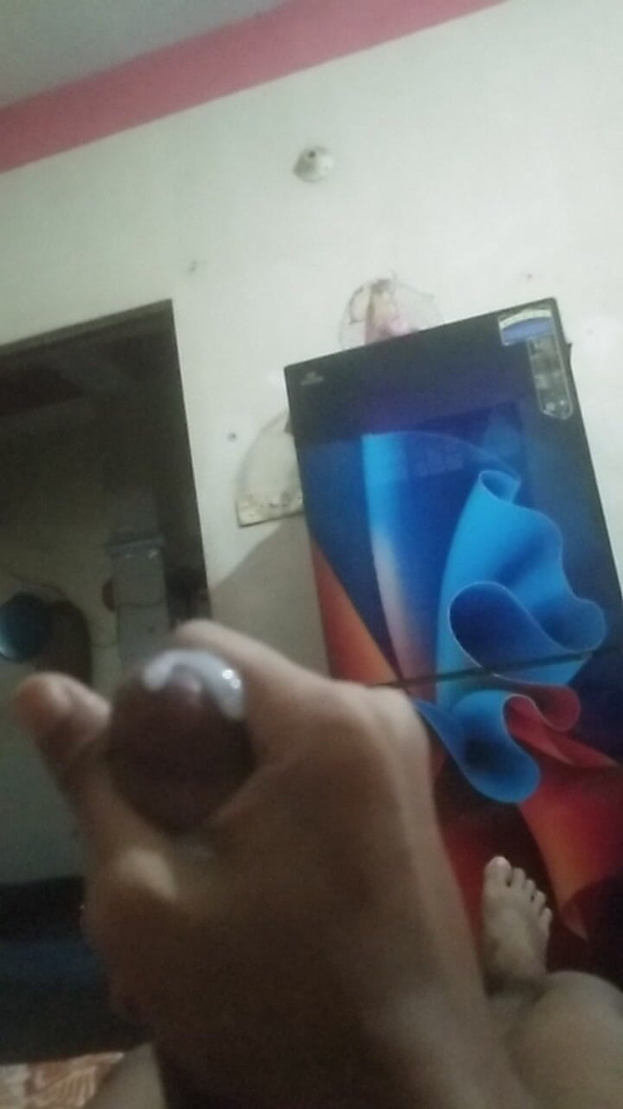 Viral_tiktokar: Saya benar-benar mahukannya, jadi saya memberikannya handjob.