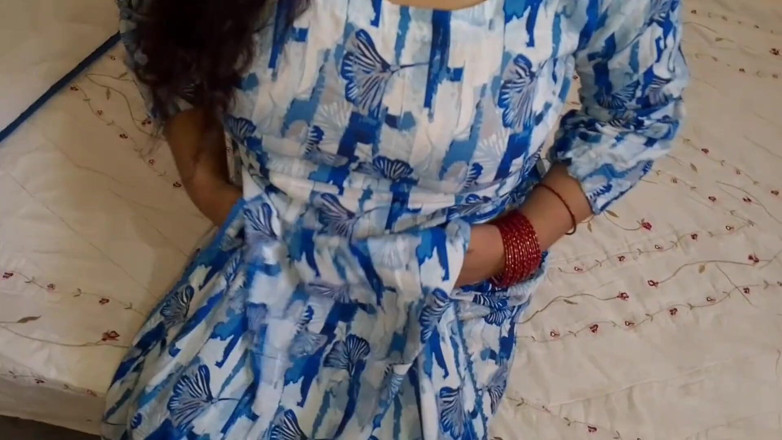 RedQueenRQ: La cognata del vicino mi ha chiamato a casa sua...