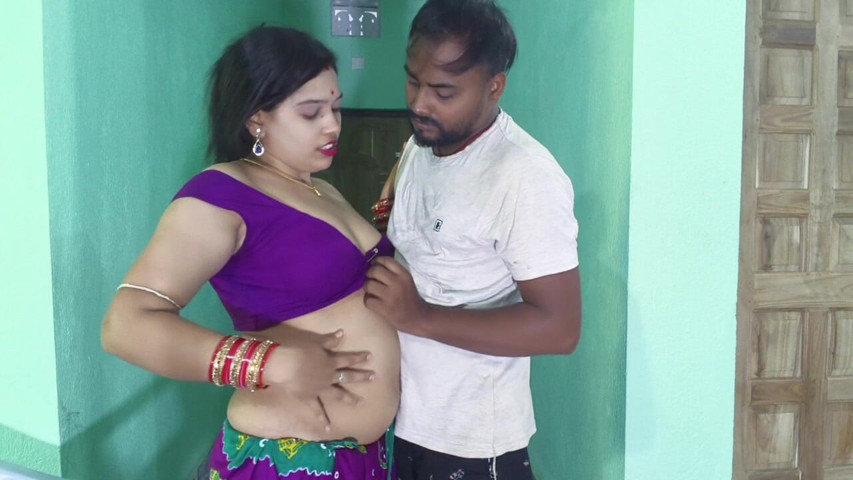 Sexy Indian Housewife Cheating Her Husband, Fucking by a Gas Delivery Boy (Manashmalla) Sexy Indian Housewife Cheating Her Husband, Fucking by a Gas Delivery Boy (Manashmalla)