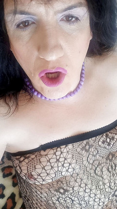 Ancke: Shemale Celeste speelt met zichzelf