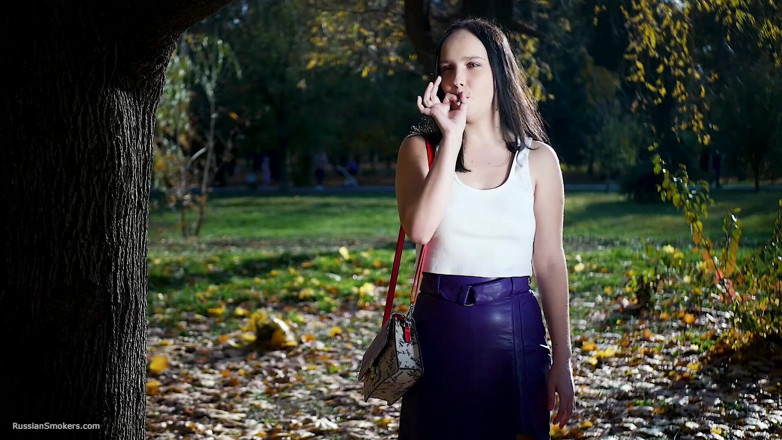 Russian Smokers: Anastasia