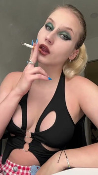 Look Into My Eyes While I Smoke