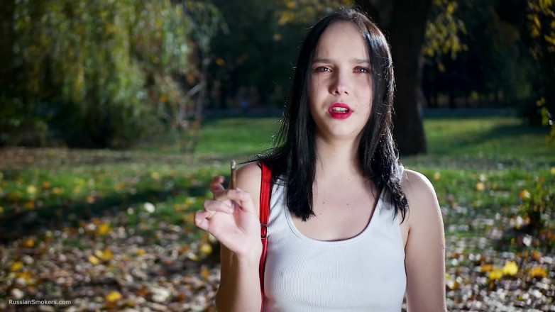Russian Smokers: Anastasia
