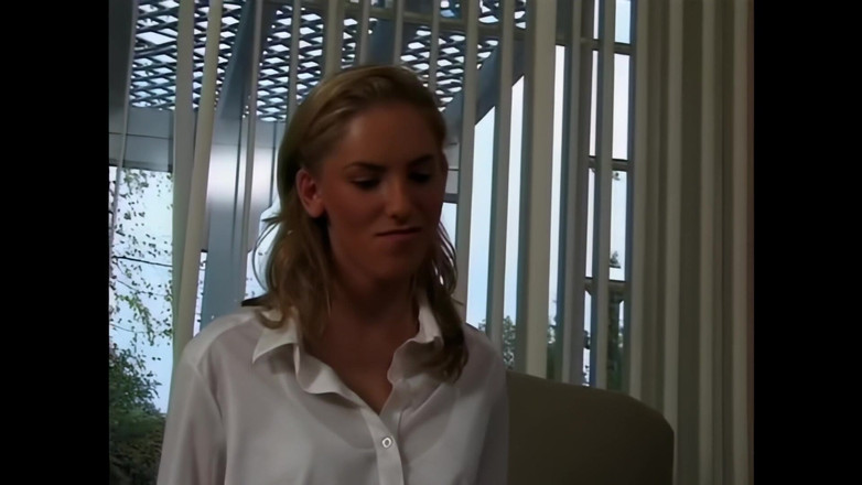 RATATATA!: Jodi Roxxx: Pertama aku menyentuh vaginaku... Kemudian aku disetubuhi dengan...