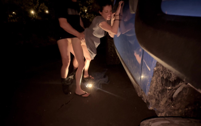 Whore Moan: Am straßenrand quickie öffentliche halsfick hurenfrau