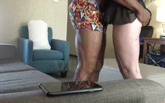 Ensam på ett hotell med en blond het fru