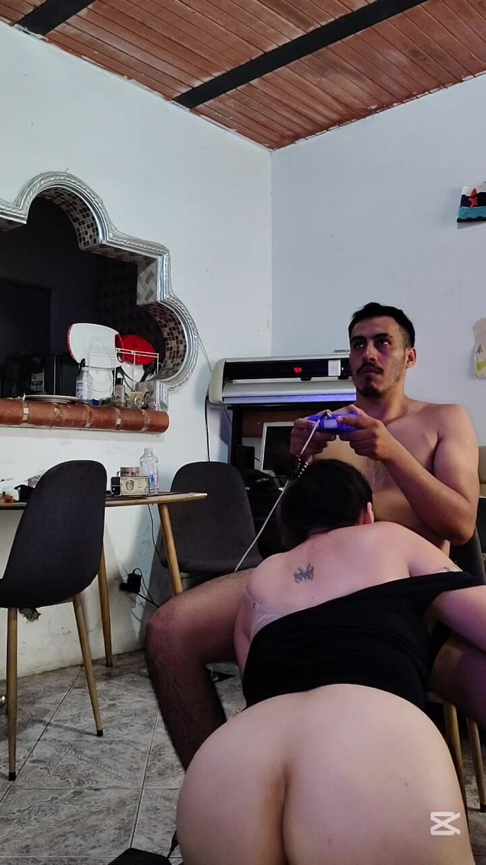 Lazosprohibidos: В видеоигры приходит зрелый для секса и жёсткого секса в четырёх обвисших и огромных сиськах