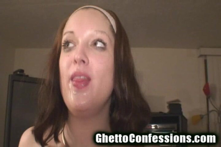 Ghetto Confessions: Ładna niemiecka dziwka getta ssie N pieprzy paskudnego kutasa!