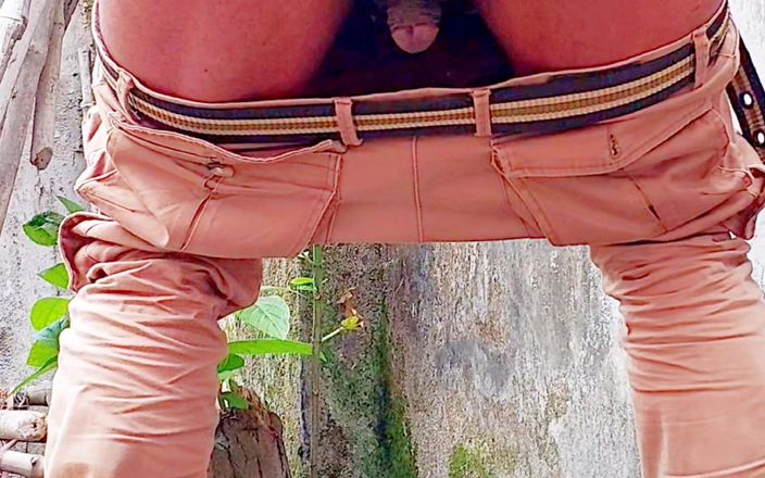 Sissy Bisexual: Hipospadias muy inusuales, pene pía al aire libre y en...