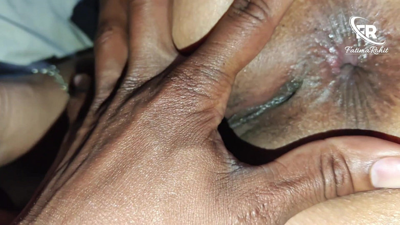 Fatimaxyz: 자지를 빠는 뚱뚱한 미녀