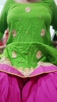Indian Gay Crossdresser Bottom Gaurisissy Real XXX Homemade Sex in Green Salwar Kurta Just Like a Housewife