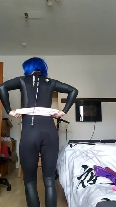 Olisa: Try on with neo