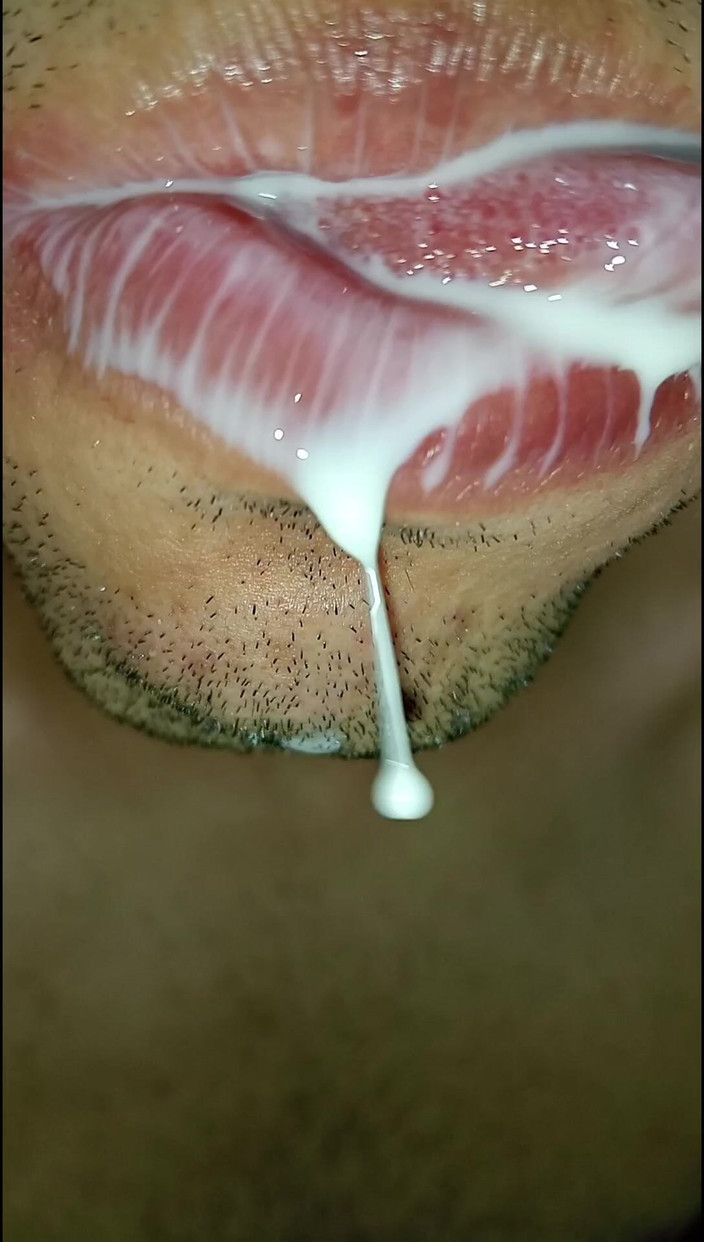 Rey rey: I Want Your Milk in My Mouth, Tongue, Long Tongue...