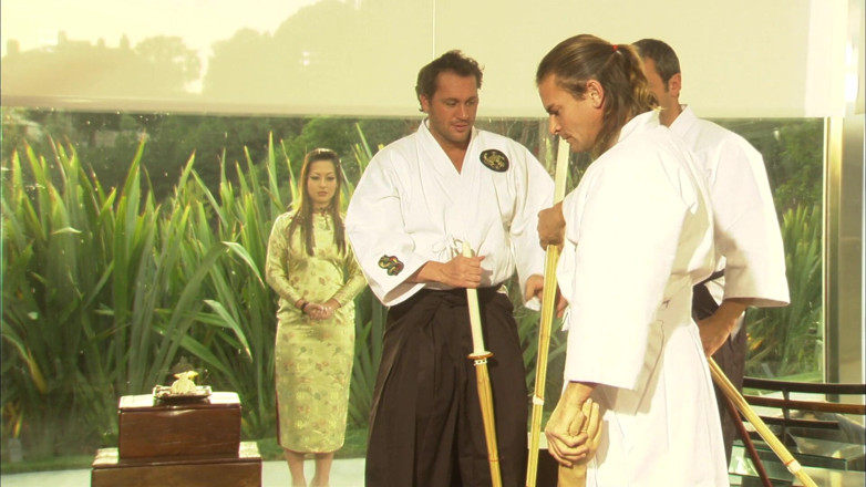 Villa outdoor fun: Samurai knight ngentot cewek nakal rambut pirang!