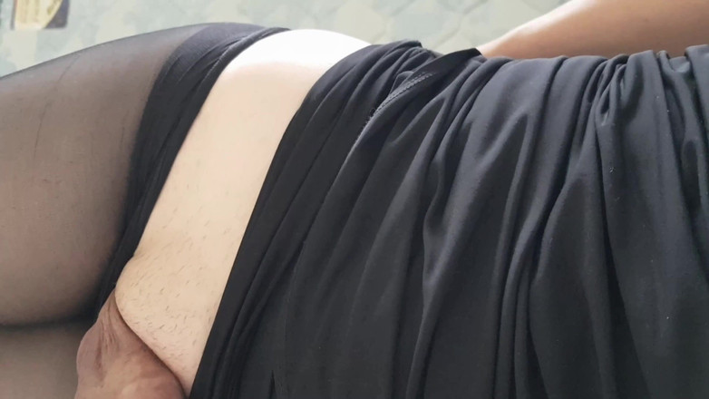 Dani Leg: Dani穿着黑色连裤袜与大精液