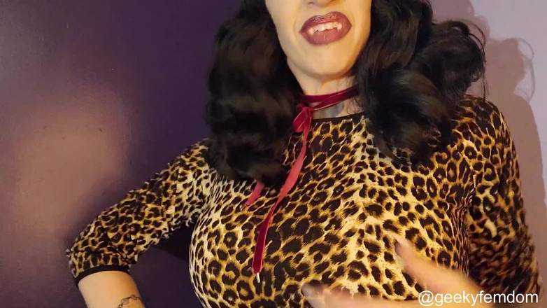 Geeky Femdom: Noś Futa - Passion of the Moon