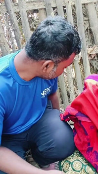Bihar tr Escription für Hilfe mit Gegenübersex-video