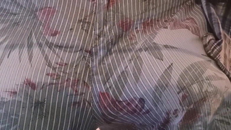 Monster_Meat_: 내 가장 타이트한 반바지와 프리볼링에 적합
