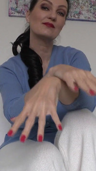 Red Fingernails, Presented by Lady Victoria Valente