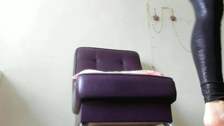 Rarible Diamond: Procházka v dřevěných žabkách