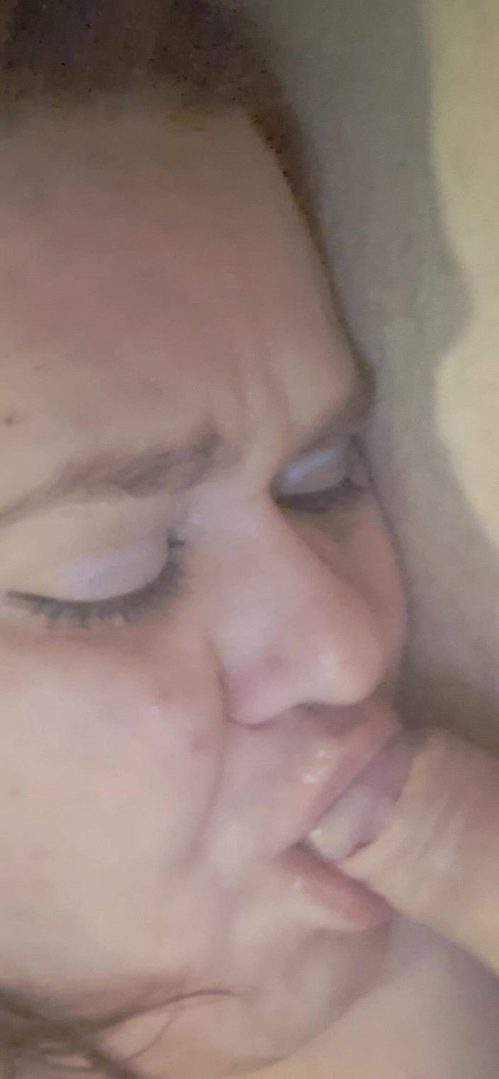 MAGLIGHTGIRL69: Hör nicht auf zu lutschen