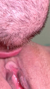 Stepdaughter Needs the Truth! Is It Better to Lick a Shaved Pussy or a Hairy One?!
