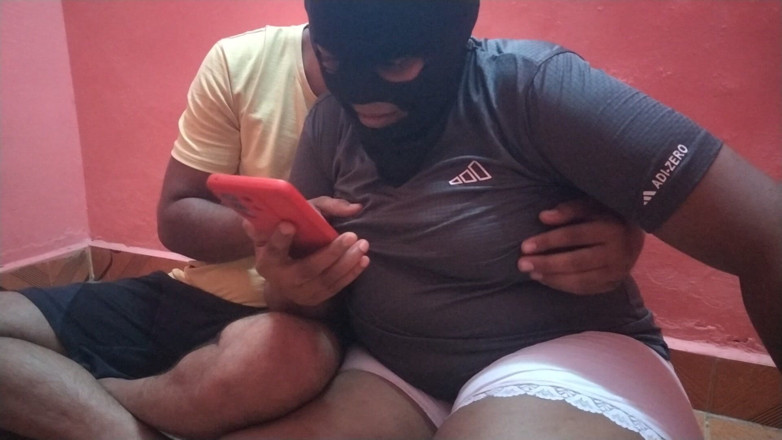 Priya aunty: Connecto app snuskigt prat och instruktionsex
