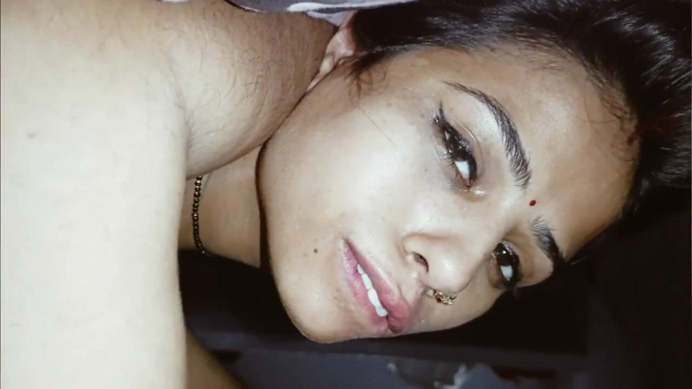 Hot Sis: Meine geile latika heute volles dirtytalk und harter spaß mit...